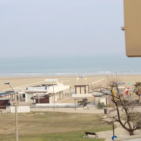 Hotel Adria Mare Beach Szálloda