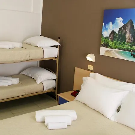 Hotel Adria Mare Beach Hotel 3*